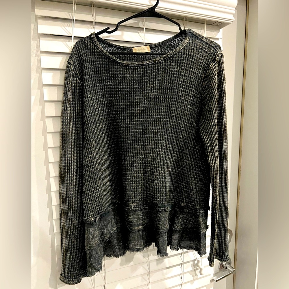 Black altard state long sleeve shirt